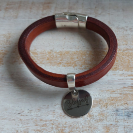 Armband roodbruin "Blessed"