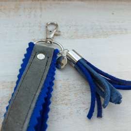 Hard blauwe leren sleutelhanger "Lars"
