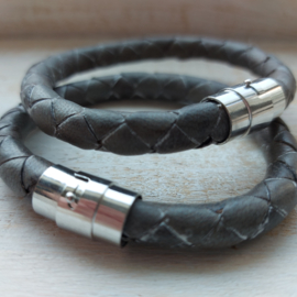 Taupe leren armband rond 'Dex'