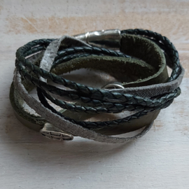 Olijfgroene wikkelarmband 'Flora'