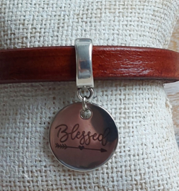 Armband roodbruin "Blessed"