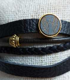 Zwart leren armband met goudkleurige details 'Marissa'