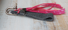 Pink Ribbon sleutelhanger leer | 2024
