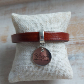 Armband roodbruin "Blessed"