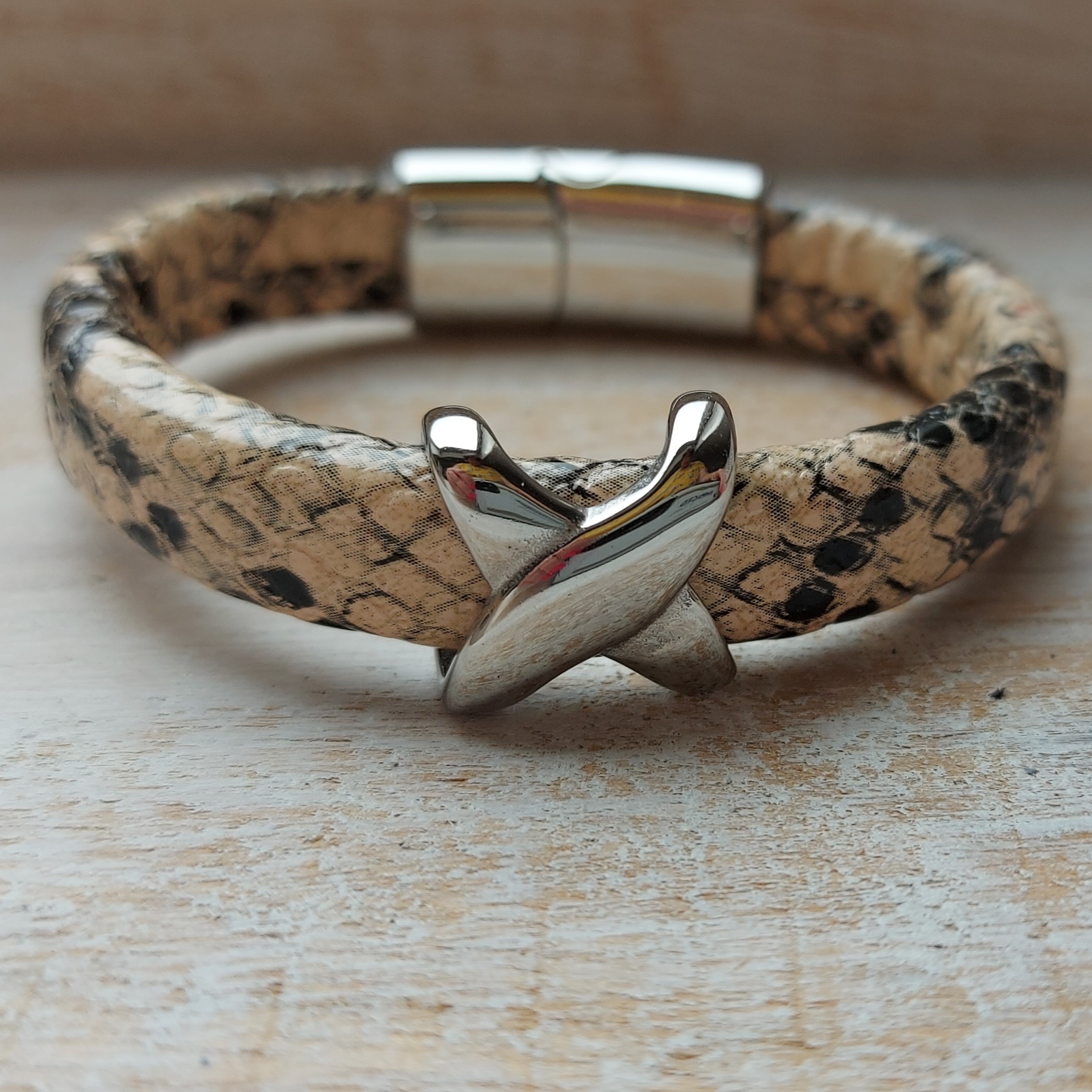 Armband in beige pythonleer "Senna"