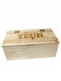 Grote houten kist 73 x 36 x 32 cm MET NAAM GRAVURE