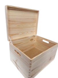 Houten kist 39,5 x 29,5 x 23 cm MET gravure Prins carnaval