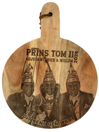 Ronde hapjesplank met foto gravure prins(es) carnaval