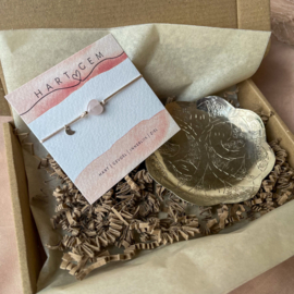 Giftset Hart gem armband & messing sieradenschaaltje