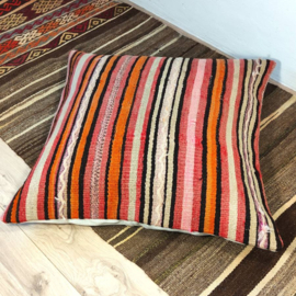 Kelimkussen 70x70