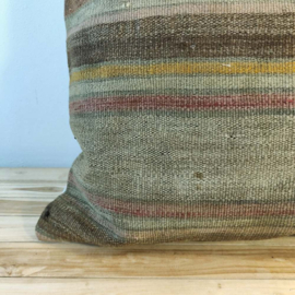 Kelimkussen 65x65