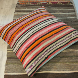 Kelimkussen 70x70