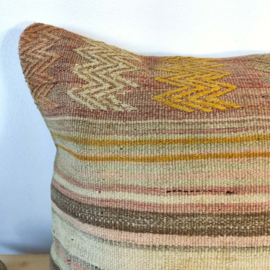 Kelimkussen 65x65