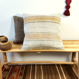 Hennep kussen 50x50