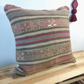 Kelimkussen 60x60