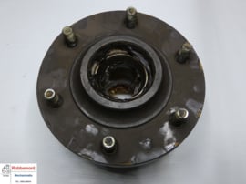 MF 898348M3 WHEEL HUB