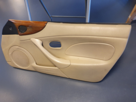 Compleet Beige Tapijt Interieur gebruikt voor de Mazda MX-5 NBFL