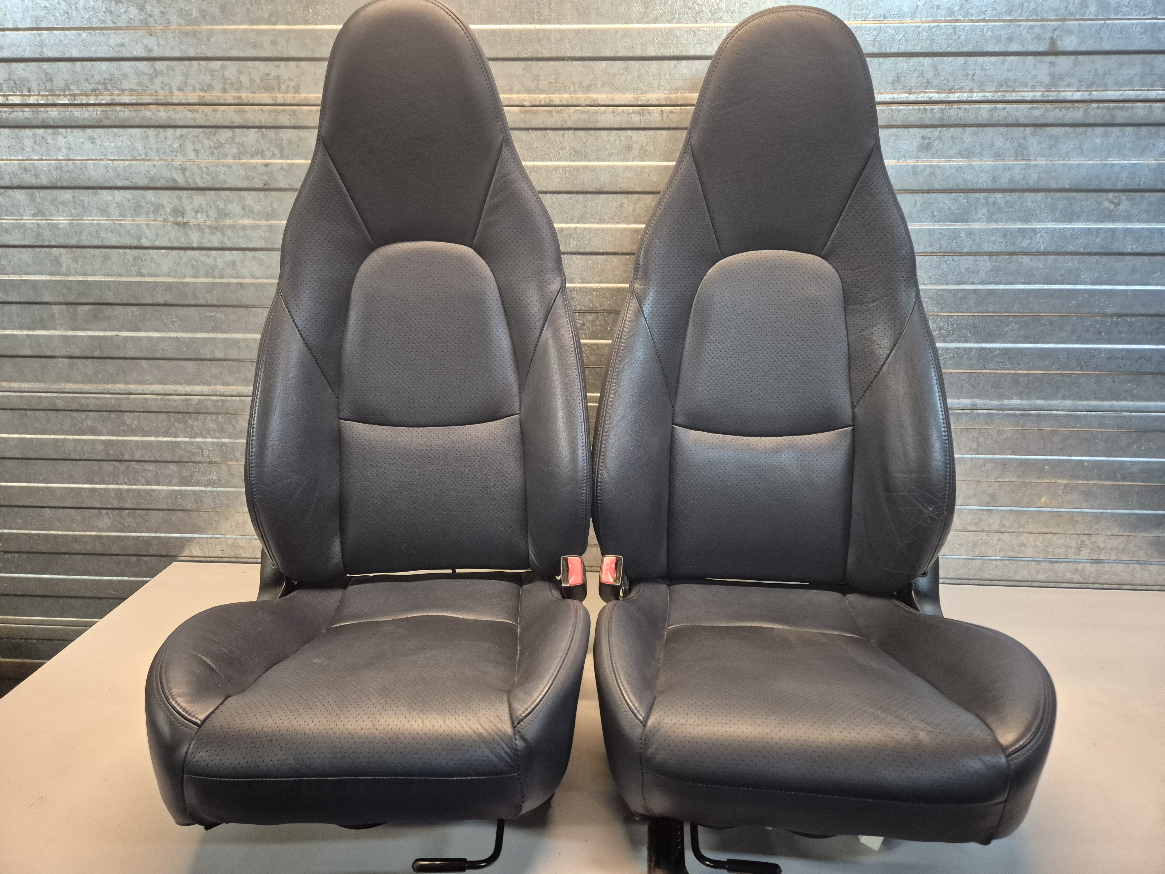 Set Leder Stoelen Donkerblauw voor een Mazda MX-5 NBFL/NB/NA