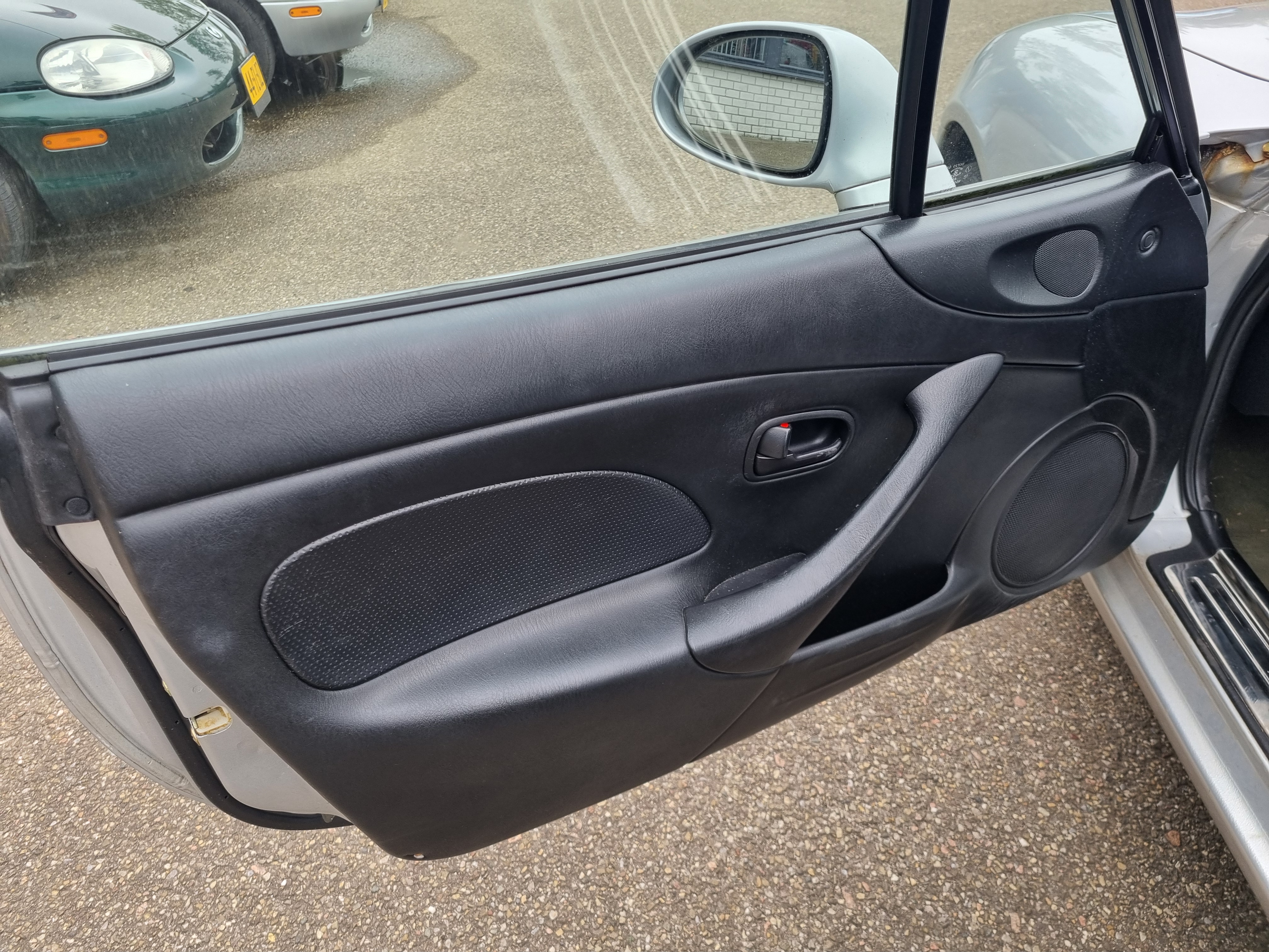 Mazda MX-5 Cabrio NBFL 1.6 | 2001 Silver Grey