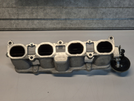 Inlaatspruitstuk gebruikt voor de Mazda MX-5 NC 1.8