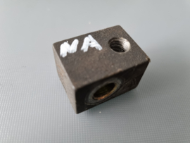 Stelblokje stuurpomp en dynamo gebruikt voor de Mazda MX-5 NA 1.6 en 1.8