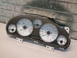 Tellerbak km-teller met witte wijzerplaten gebruikt voor een Mazda MX-5 NB/NBFL