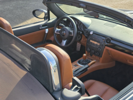 Mazda MX5 MX-5 Cabrio NC 2.0 | 2007 Highland green