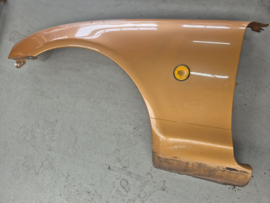 Linker voorscherm spatbord gebruikt voor de Mazda MX5 NB kleur 18K