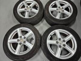 Set  Velgen met Uniroyal Banden 205/50/ZR16 Mazda MX-5 NC