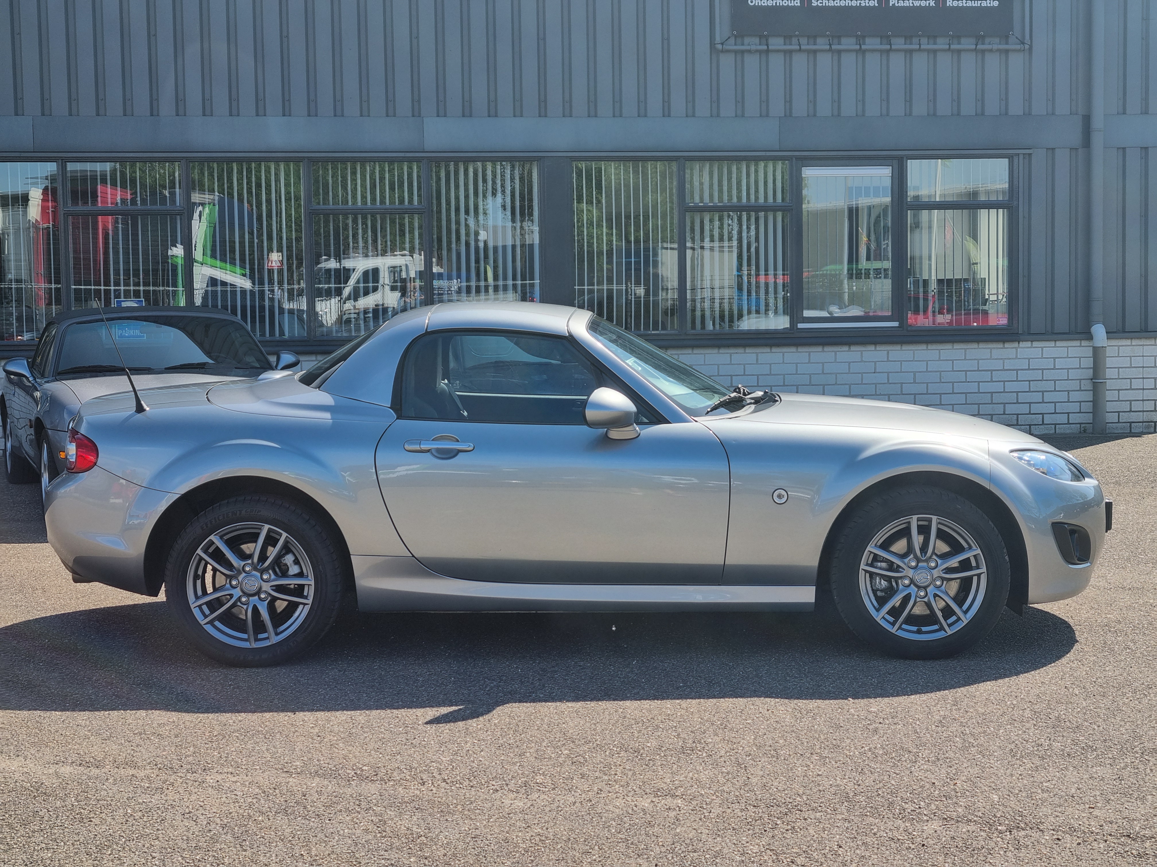 Mazda MX5 MX-5 Cabrio NCFL 1.8 Coupe | 2011 Grijs 69740 km!