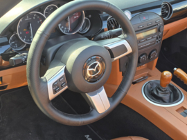 Mazda MX5 MX-5 Cabrio NC 2.0 | 2007 Highland green