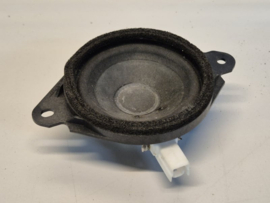 Verkocht = Gebruikt kleine Tweeter (Bose) OEM nr. NE64-66-A60 voor de Mazda MX-5 NC