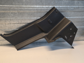 Rechter Zijkap Kunststof (gordelkap) zwart gebruikt voor de Mazda MX-5 NB/NBFL