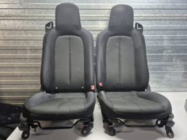 Set Stoelen Zwart Stof (2) voor de Mazda MX-5 NC