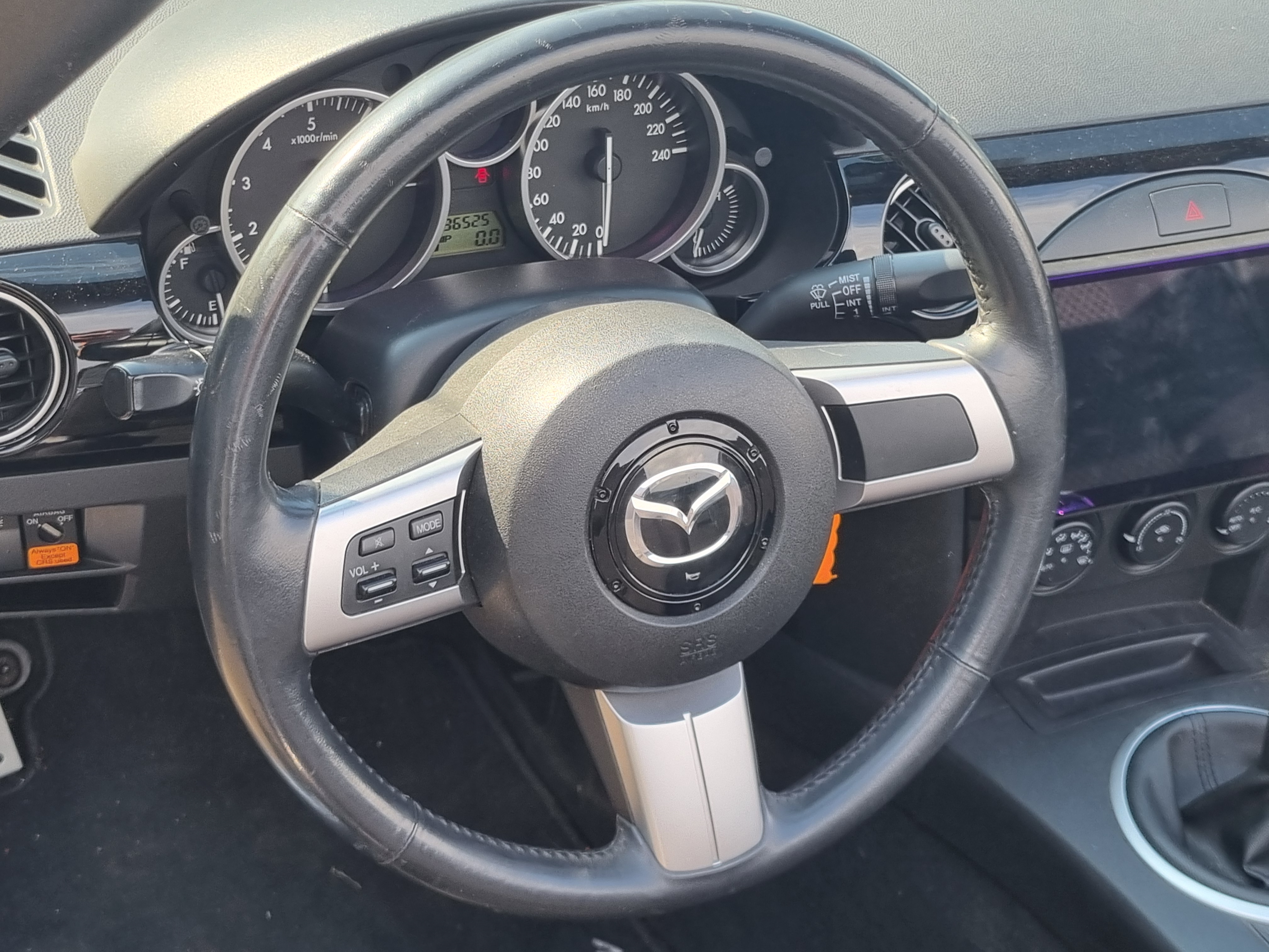 Mazda MX5 MX-5 Cabrio NC 1.8 | 2007 Zwart