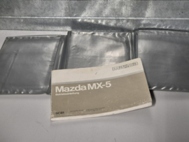 Mazda MX5 MX-5 set originele Duitse Instructie boekjes 8C81 voor de NA uit 1991