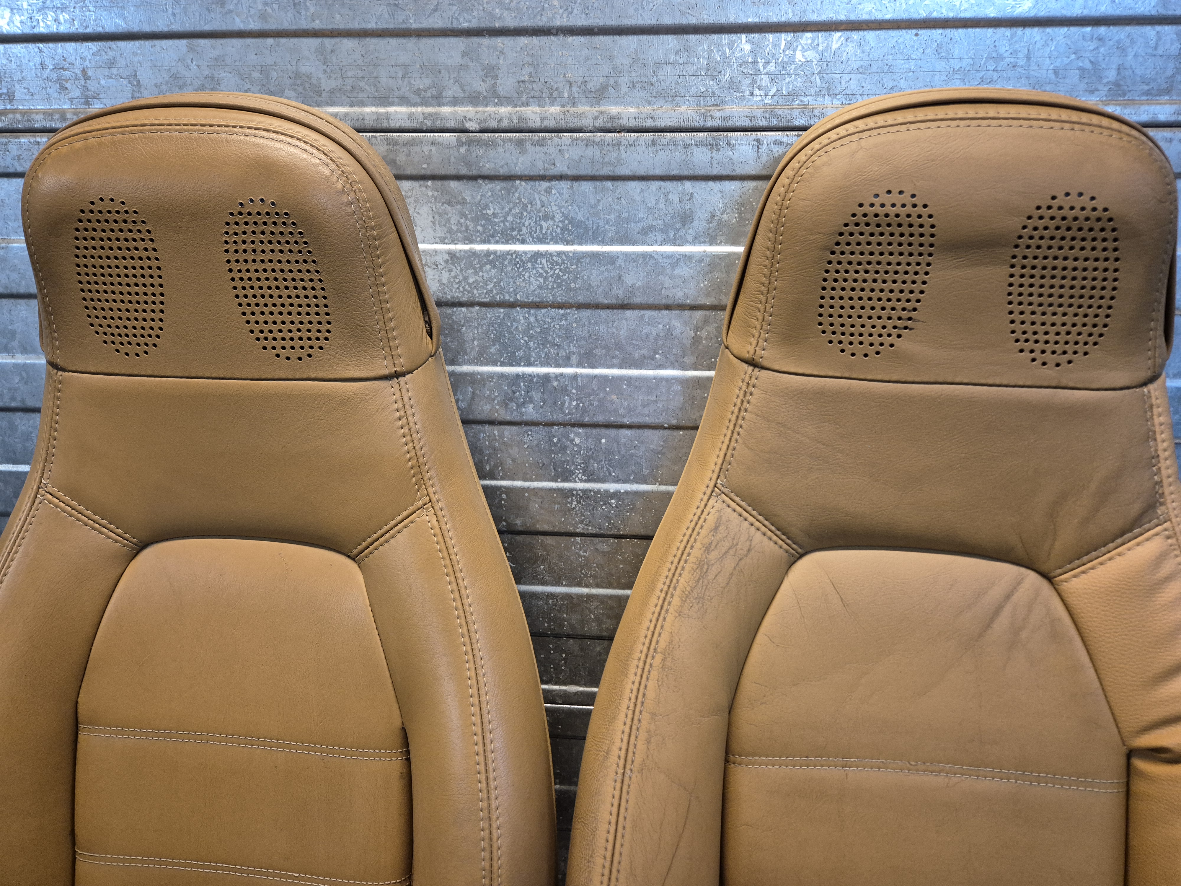 Set Stoelen leder TAN (1) voor een Mazda MX-5 NA