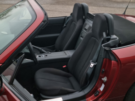 Mazda MX5 MX-5 Cabrio NC 1.8 | 2006 Bordeaux