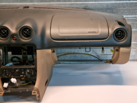 Dashboard camel incl. airbag etc. gebruikt  voor de Mazda MX-5 NBFL