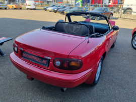 Mazda MX5 MX-5 Cabrio NA europees model 1.6 | 1991 Rood