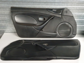 Set 2x Deurpaneel zwart gebruikt  voor de Mazda MX-5 NBFL