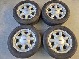 Bolletjes Velgen met Vredestein banden 185/60/14 Mazda MX-5 NA