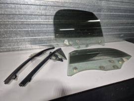 Set 4x Zijruit (portierruit) geblindeerd gebruikt voor de Mazda MX-5 NC