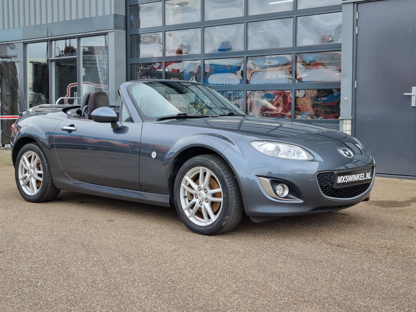Mazda MX5 MX-5 Cabrio NC 1.8 | 2011 Metropolitan Grey Coupe Hardtop