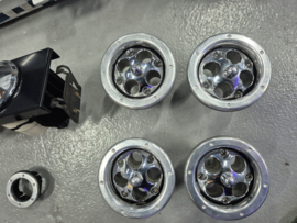 Verkocht = Upgrade Tellerbak met chroom ventilatiebolletjes etc. gebruikt voor een Mazda MX-5 NB/NBFL