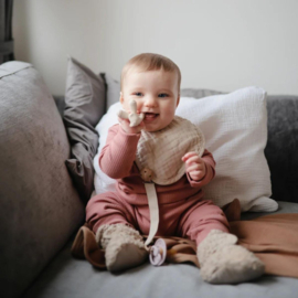 Mushie Figurine Teethers Lamb - Shifting Sand