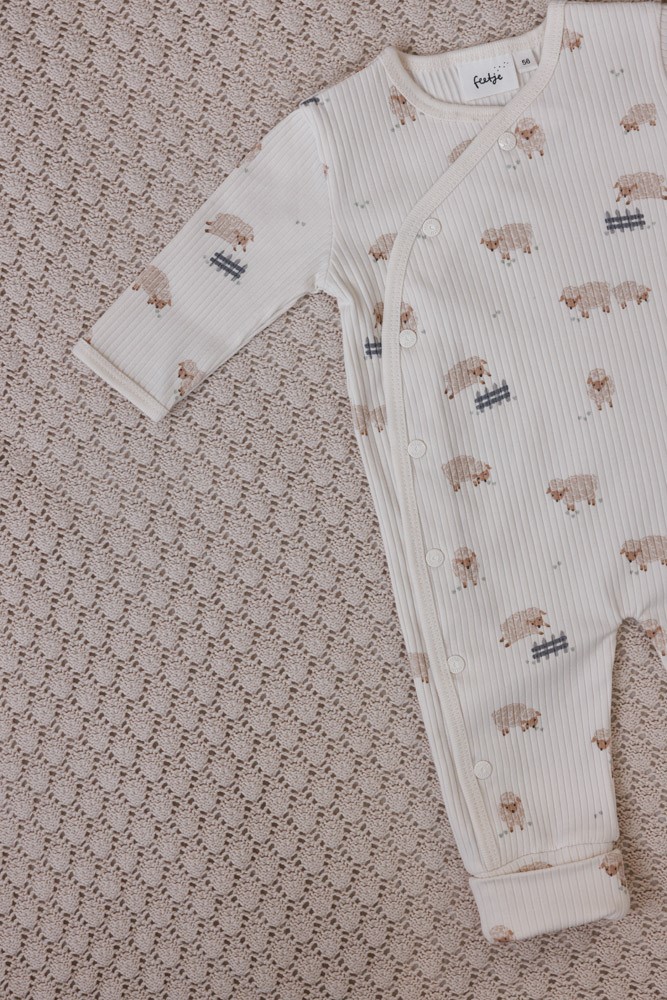 Feetje Pak Omslagvoet Rib AOP Creme - Sleepy Sheepy