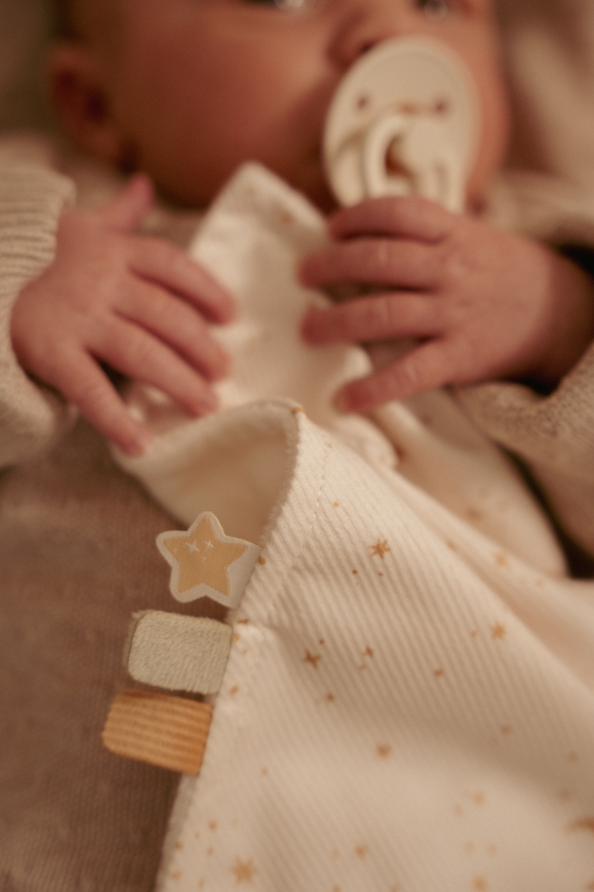 Little Dutch Knuffeldoekje met Bijtring - Newborn Naturels