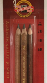 Three angled pencil set of 3