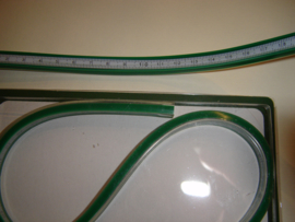 Flexible curve ruler with graduation.